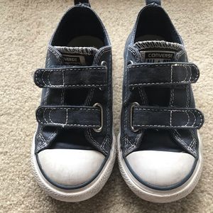 Toddler boys converse size 9 navy blue